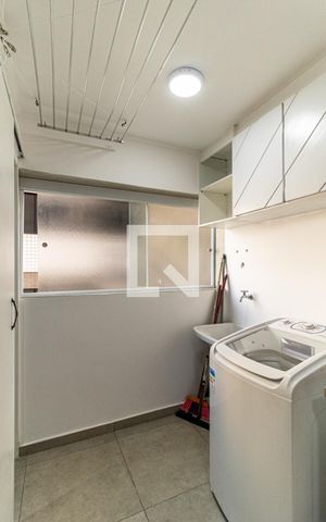 Apartamento para alugar com 58m², 2 quartos e 1 vagaÁrea de Serviço