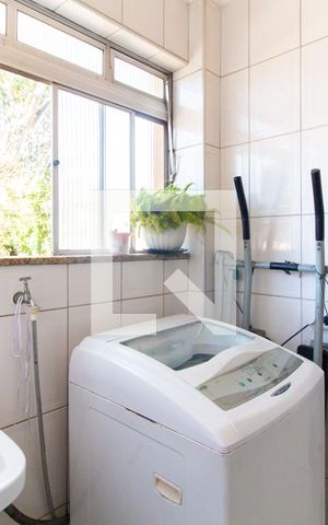 Apartamento à venda com 62m², 2 quartos e 1 vaga Apartamento à venda com 62m², 2 quartos e 1 vagaÁrea de Serviço