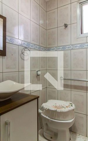 Apartamento à venda com 62m², 2 quartos e 1 vaga Apartamento à venda com 62m², 2 quartos e 1 vagaBanheiro