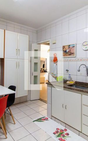 Apartamento à venda com 62m², 2 quartos e 1 vaga Apartamento à venda com 62m², 2 quartos e 1 vagaCozinha