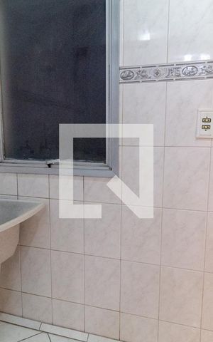 Apartamento para alugar com 72m², 2 quartos e 1 vagaÁrea de Serviço