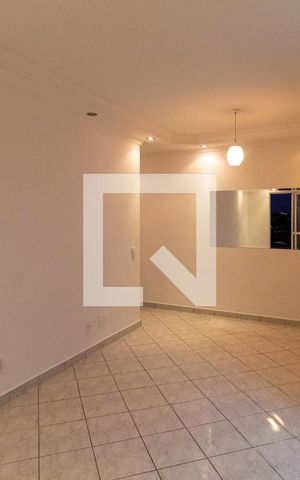 Apartamento para alugar com 72m², 2 quartos e 1 vagaSala
