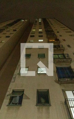 Apartamento para alugar com 72m², 2 quartos e 1 vagaFachada