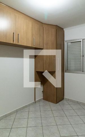 Apartamento para alugar com 72m², 2 quartos e 1 vagaQuarto 1