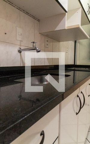 Apartamento para alugar com 72m², 2 quartos e 1 vagaCozinha