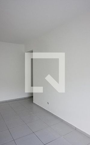 Apartamento para alugar com 66m², 2 quartos e 1 vagaSala 
