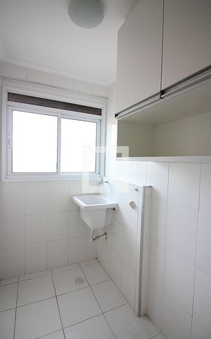 Apartamento para alugar com 66m², 2 quartos e 1 vagaÁrea de Serviço