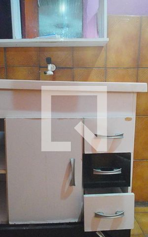 Casa à venda com 130m², 3 quartos e 2 vagasBanheiro