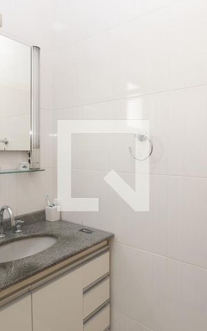 Casa à venda com 210m², 3 quartos e 3 vagasBanheiro Social