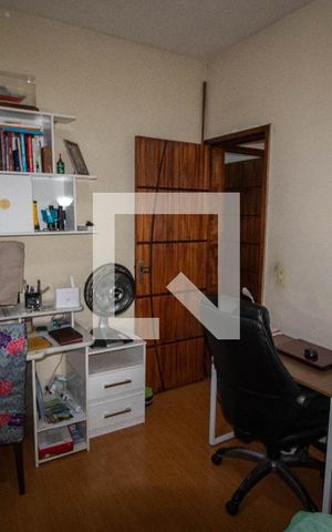 Apartamento à venda com 77m², 2 quartos e 1 vagaQuarto 2