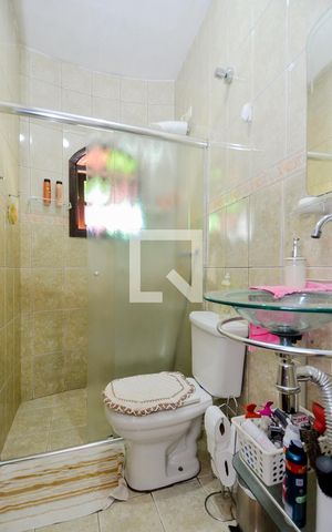 Casa à venda com 300m², 2 quartos e 3 vagasBanheiro da Suíte