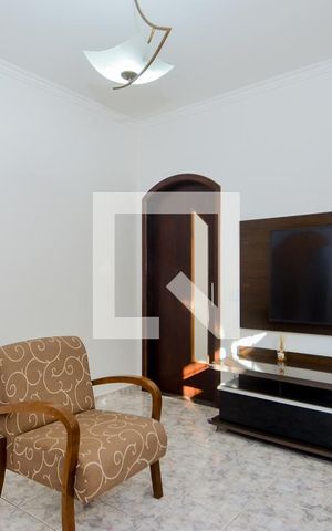 Casa à venda com 300m², 2 quartos e 3 vagasSala