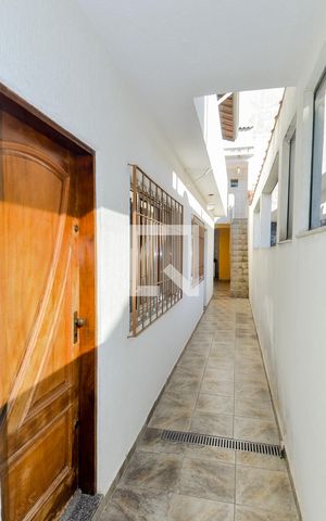 Casa à venda com 300m², 2 quartos e 3 vagasCorredor de Entrada 