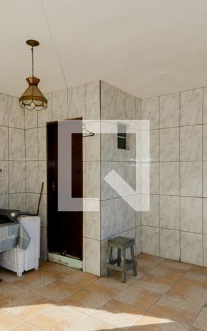 Casa à venda com 300m², 2 quartos e 3 vagasVaranda 
