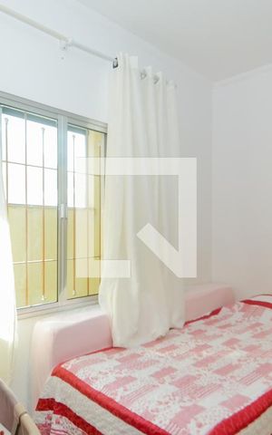 Casa à venda com 300m², 2 quartos e 3 vagasQuarto 1