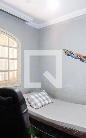 Casa à venda com 120m², 3 quartos e 3 vagasQuarto 2