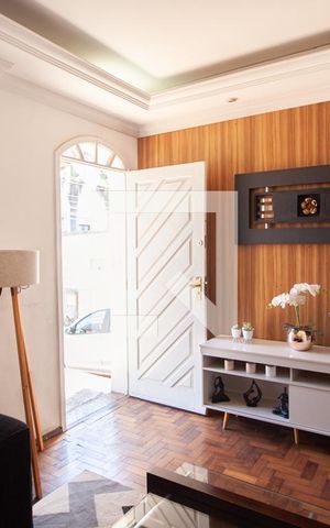 Casa à venda com 120m², 3 quartos e 3 vagasSala de Estar