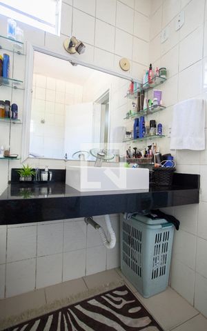 Casa à venda com 120m², 3 quartos e 3 vagasBanheiro da Suíte
