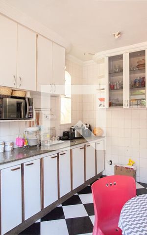 Casa à venda com 120m², 3 quartos e 3 vagasCozinha
