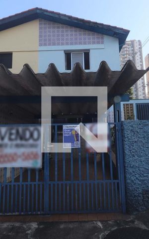 Casa à venda com 130m², 3 quartos e 1 vagaFachada