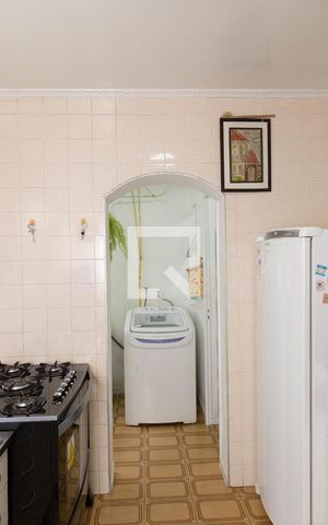 Apartamento para alugar com 74m², 3 quartos e 1 vagaÁrea de Serviço