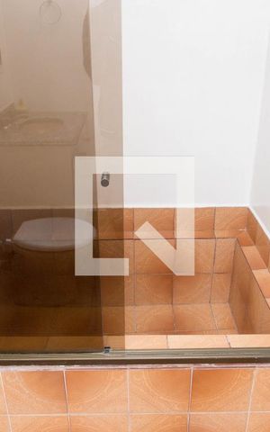 Apartamento para alugar com 74m², 3 quartos e 1 vagaBanheiro