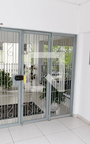 Apartamento para alugar com 74m², 3 quartos e 1 vagaHall social