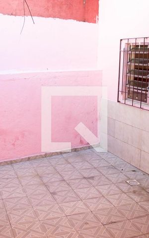 Casa à venda com 105m², 3 quartos e 3 vagas Casa à venda com 105m², 3 quartos e 3 vagasLavanderia
