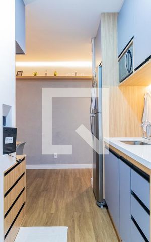 Apartamento para alugar com 65m², 2 quartos e 1 vaga Apartamento para alugar com 65m², 2 quartos e 1 vagaCozinha