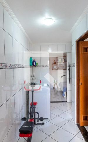 Casa à venda com 412m², 4 quartos e 3 vagasLavanderia