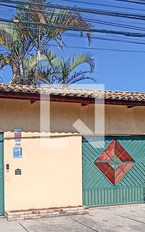 Casa à venda com 240m², 3 quartos e 3 vagasFachada