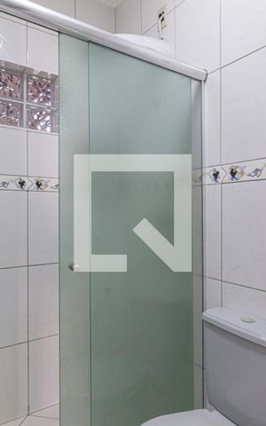 Casa à venda com 240m², 3 quartos e 3 vagasBanheiro da suíte 3