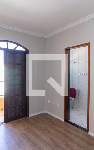 Casa à venda com 240m², 3 quartos e 3 vagasSuíte 1