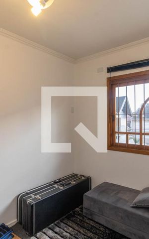 Casa à venda com 240m², 4 quartos e 2 vagas Casa à venda com 240m², 4 quartos e 2 vagasQuarto 3