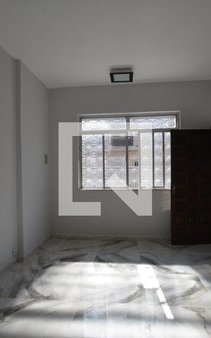 Apartamento para alugar com 106m², 5 quartos e 1 vagaSala