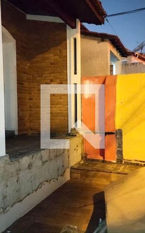 Casa à venda com 357m², 4 quartos e 2 vagasQuintal / Garagem