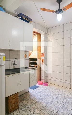 Casa à venda com 137m², 3 quartos e 2 vagas Casa à venda com 137m², 3 quartos e 2 vagasÁrea de Serviço