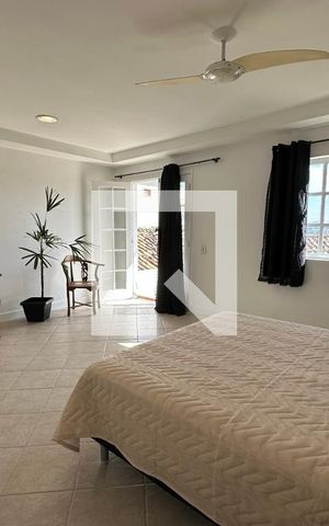 Casa de condomínio à venda com 278m², 4 quartos e 2 vagas Casa de condomínio à venda com 278m², 4 quartos e 2 vagasSuíte 4