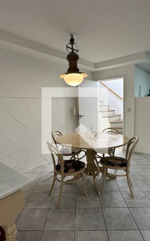 Casa de condomínio à venda com 278m², 4 quartos e 2 vagas Casa de condomínio à venda com 278m², 4 quartos e 2 vagasCozinha