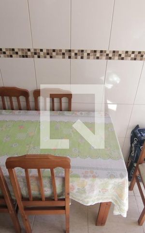 Casa à venda com 294m², 2 quartos e 2 vagasCozinha