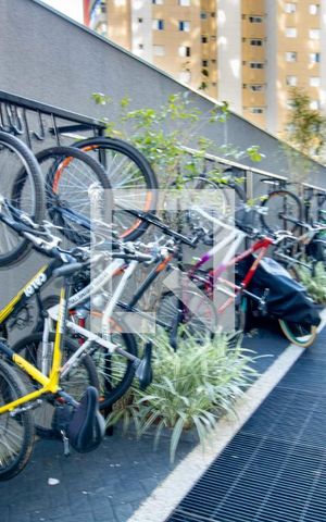 Apartamento à venda com 27m², 1 quarto e sem vagaÁrea comum - bicicletário