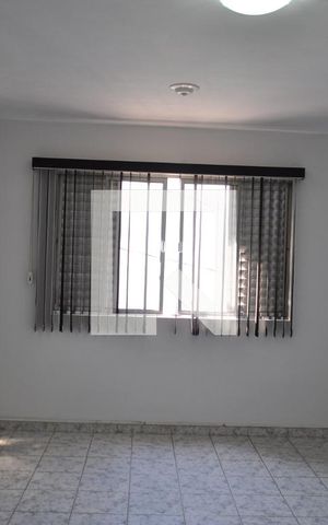 Casa para alugar com 120m², 3 quartos e 2 vagasQuarto 2