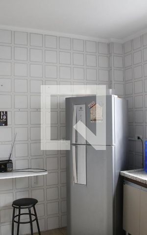 Apartamento para alugar com 75m², 2 quartos e 1 vaga Cozinha 