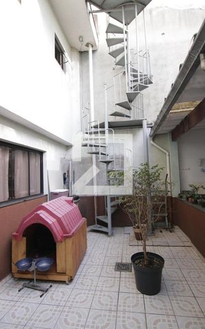 Casa à venda com 360m², 5 quartos e 4 vagasÁrea Externa