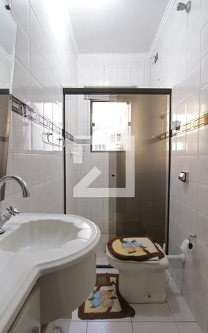 Casa à venda com 360m², 5 quartos e 4 vagasBanheiro