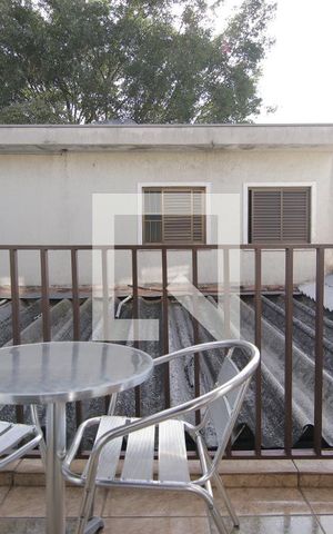 Casa à venda com 360m², 5 quartos e 4 vagasVaranda