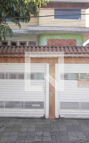 Casa à venda com 360m², 5 quartos e 4 vagasFachada