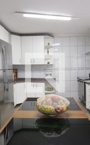 Casa à venda com 360m², 5 quartos e 4 vagasCozinha