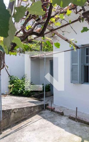 Casa à venda com 100m², 3 quartos e 1 vagaÁrea externa
