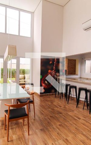 Apartamento para alugar com 42m², 1 quarto e 1 vaga Apartamento para alugar com 42m², 1 quarto e 1 vagaÁrea comum - Salão de festas